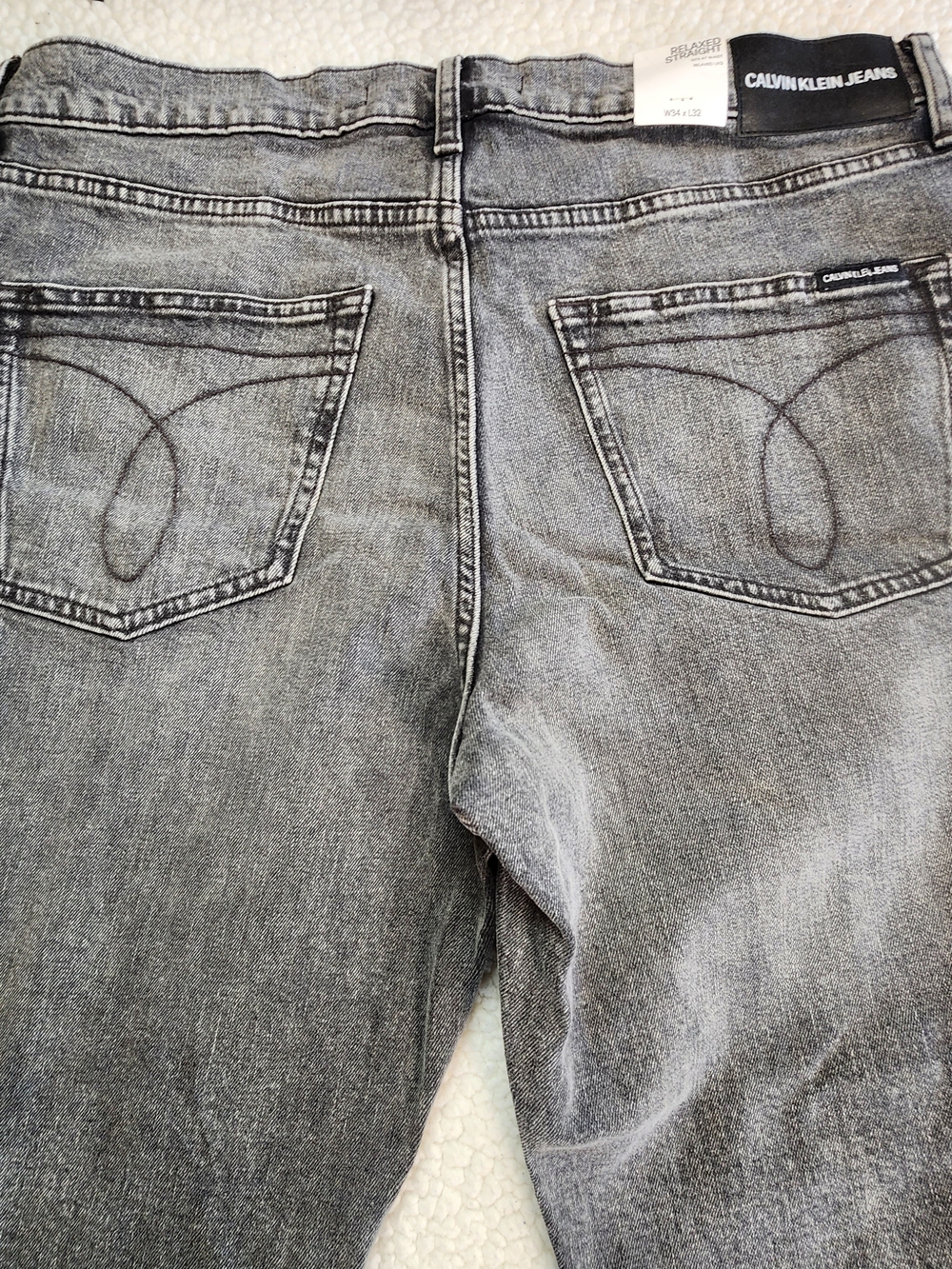 Calvin Klein Jeans Men's Relaxed Straight Fit W34 L32 Gray Black Wash NWT New